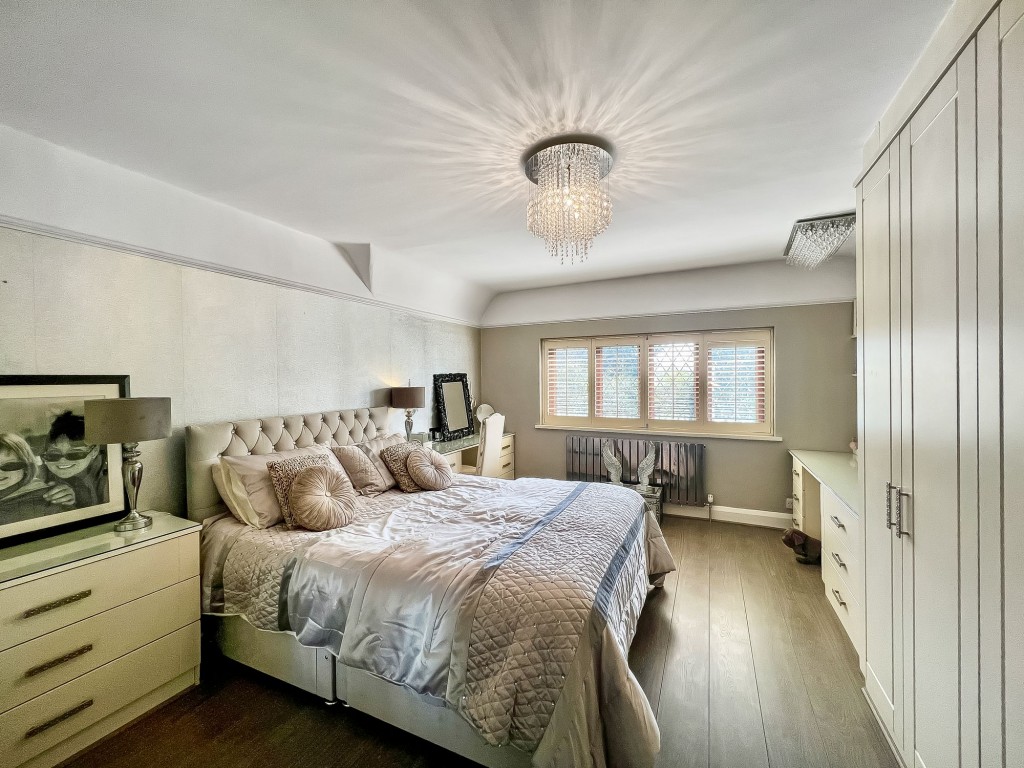 Images for Hillcroft Avenue, Purley, CR8 EAID:4238971326 BID:111a20da-ac98-4726-afab-e685f1b287bd