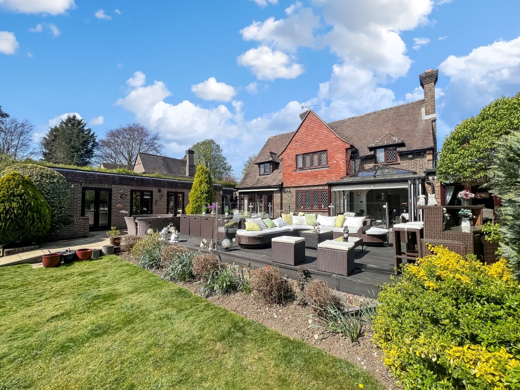 Images for Hillcroft Avenue, Purley, CR8 EAID:4238971326 BID:111a20da-ac98-4726-afab-e685f1b287bd