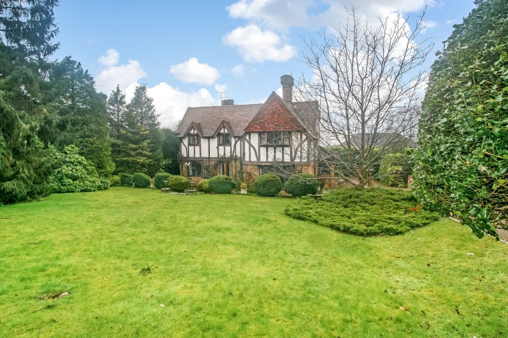 Images for 68 Croham Manor Road, South Croydon, CR2 EAID:4238971326 BID:111a20da-ac98-4726-afab-e685f1b287bd