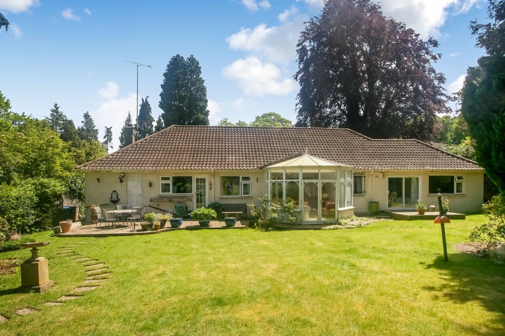 4 bedroom Detached House for sale in Kenley