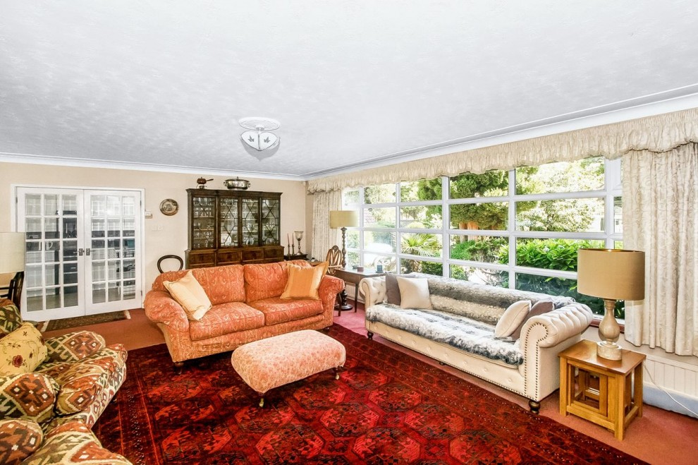 4 bedroom Detached House for sale in Kenley