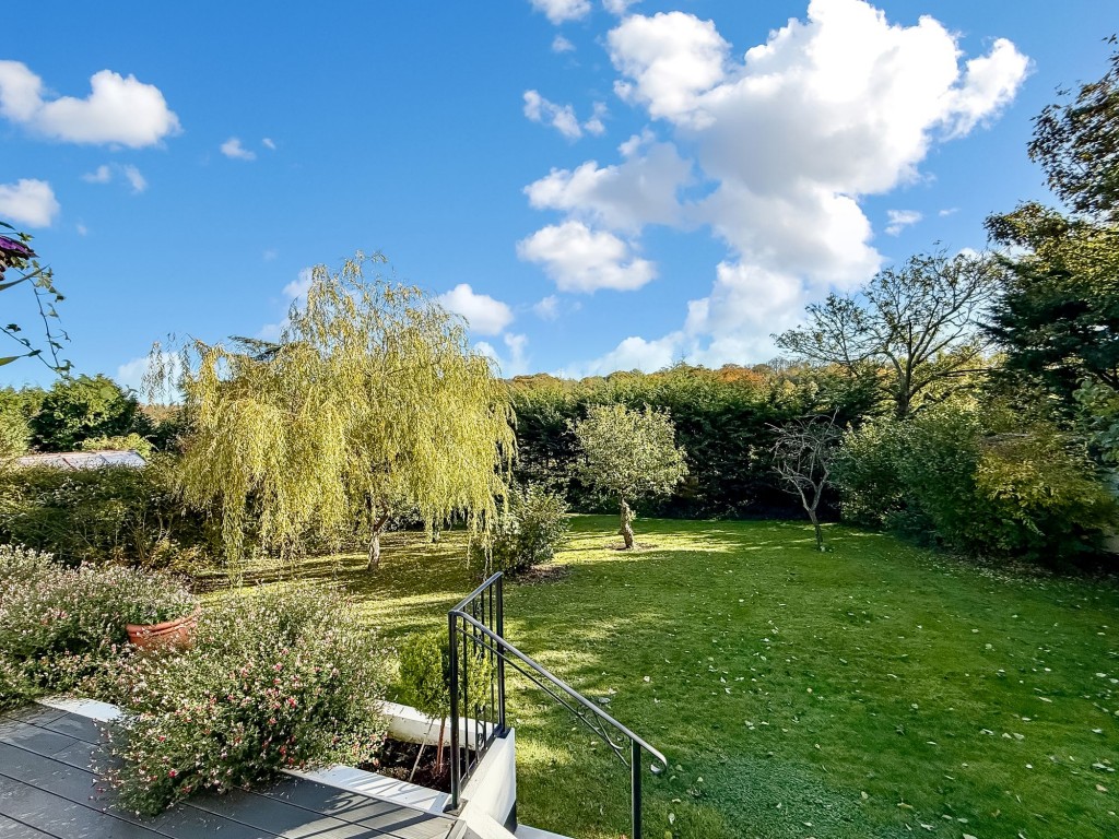 Images for Kingswood Way, South Croydon, CR2 EAID:4238971326 BID:111a20da-ac98-4726-afab-e685f1b287bd