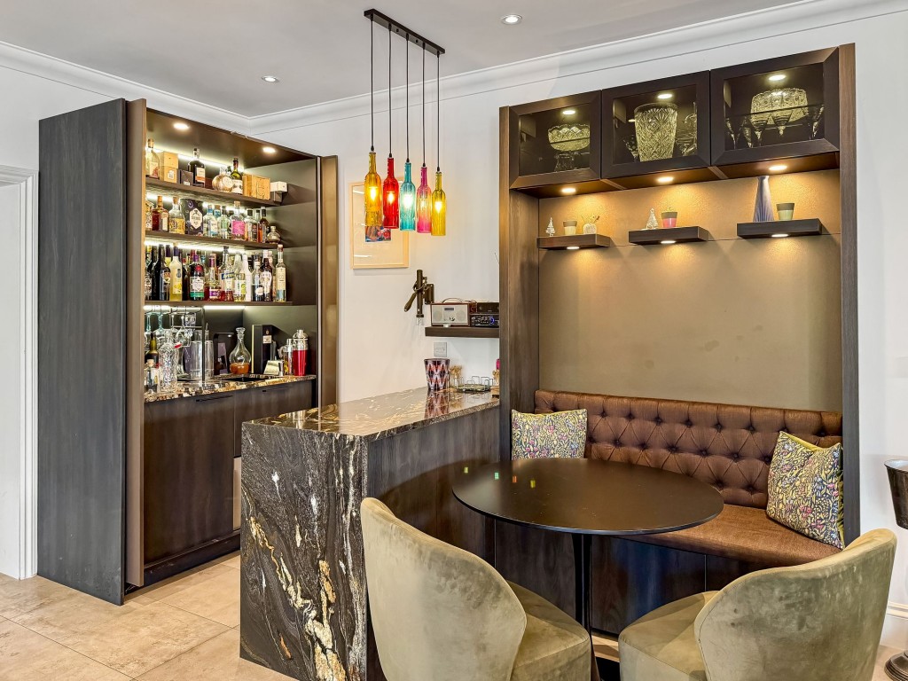 Images for Kingswood Way, South Croydon, CR2 EAID:4238971326 BID:111a20da-ac98-4726-afab-e685f1b287bd