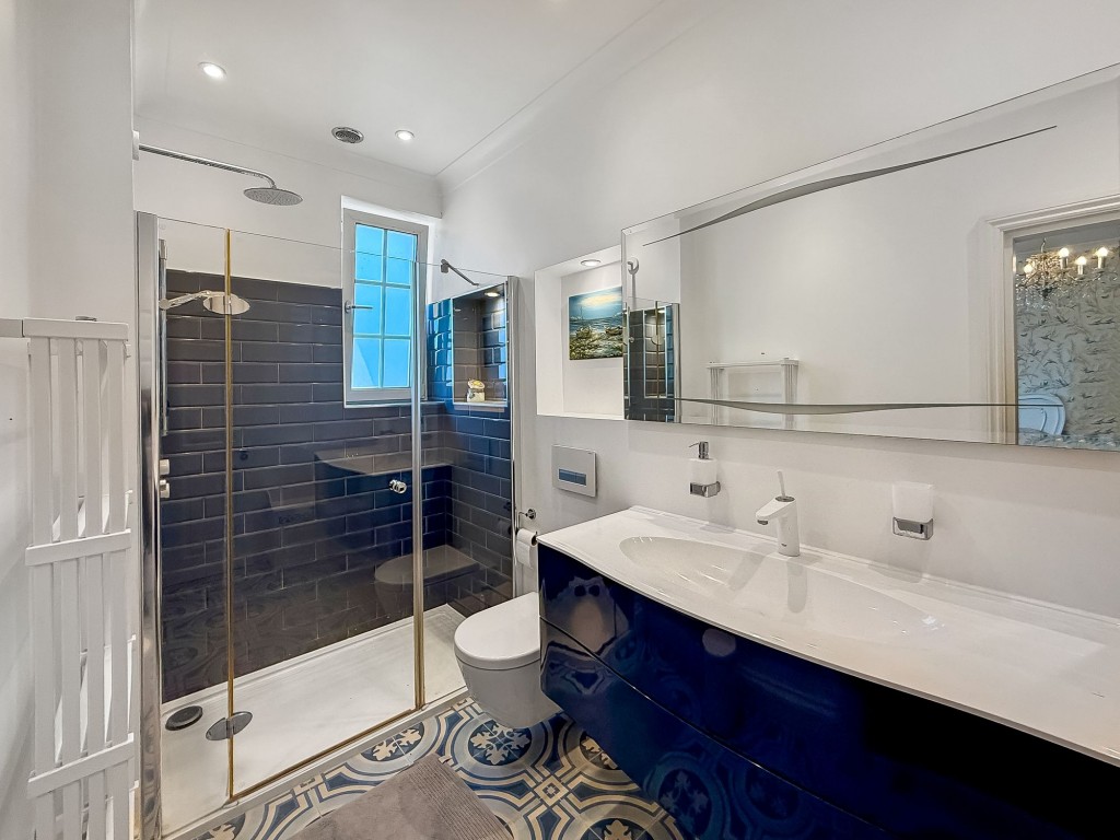 Images for Kingswood Way, South Croydon, CR2 EAID:4238971326 BID:111a20da-ac98-4726-afab-e685f1b287bd