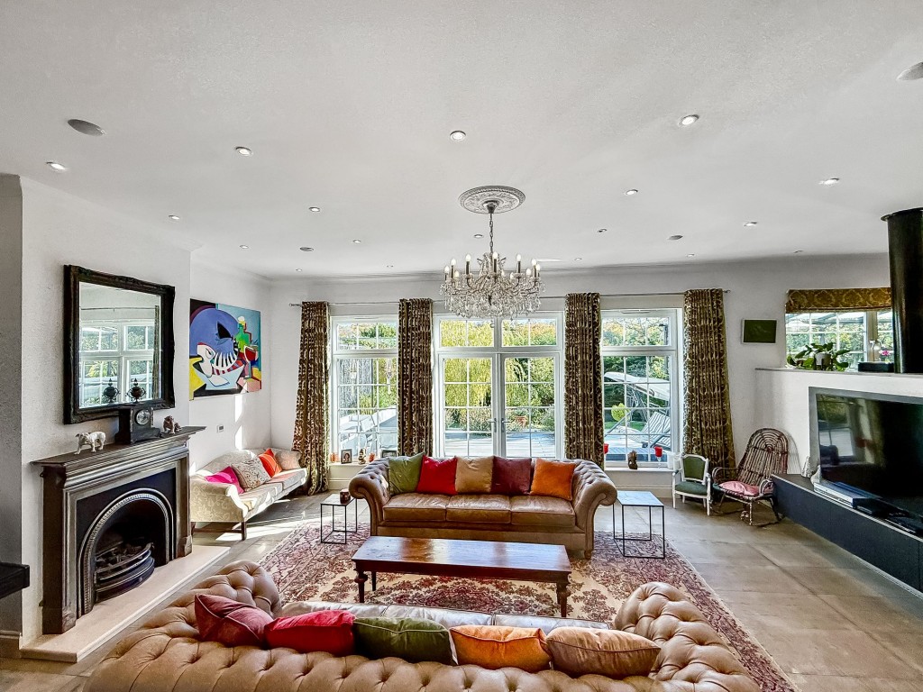 Images for Kingswood Way, South Croydon, CR2 EAID:4238971326 BID:111a20da-ac98-4726-afab-e685f1b287bd