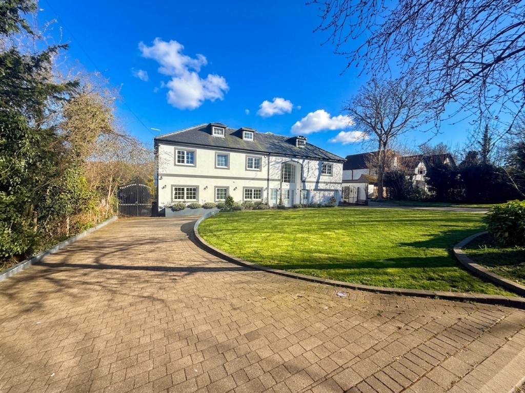 Images for Kingswood Way, South Croydon, CR2 EAID:4238971326 BID:111a20da-ac98-4726-afab-e685f1b287bd