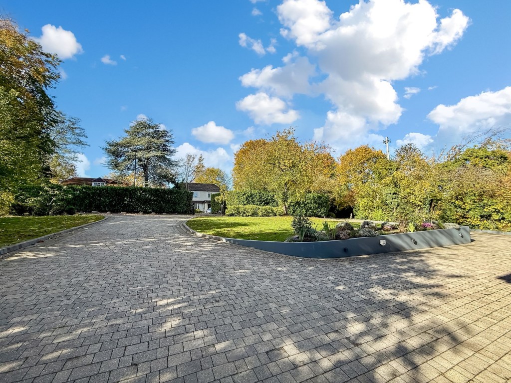 Images for Kingswood Way, South Croydon, CR2 EAID:4238971326 BID:111a20da-ac98-4726-afab-e685f1b287bd