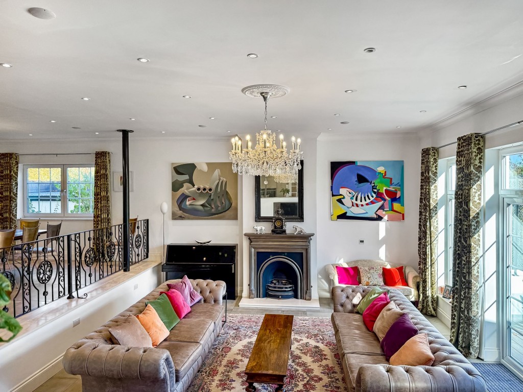 Images for Kingswood Way, South Croydon, CR2 EAID:4238971326 BID:111a20da-ac98-4726-afab-e685f1b287bd