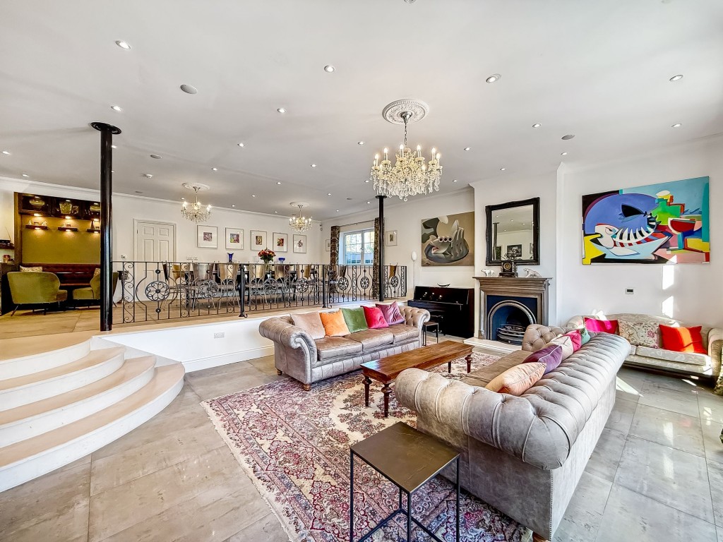 Images for Kingswood Way, South Croydon, CR2 EAID:4238971326 BID:111a20da-ac98-4726-afab-e685f1b287bd