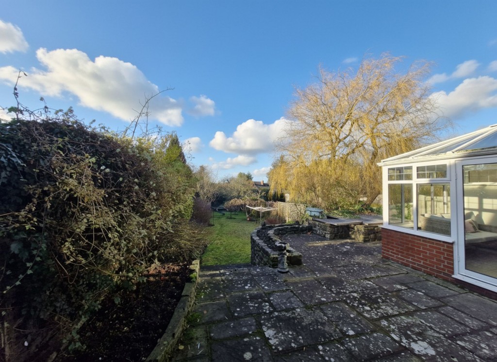 Images for Crest Road, South Croydon, CR2 EAID:4238971326 BID:111a20da-ac98-4726-afab-e685f1b287bd