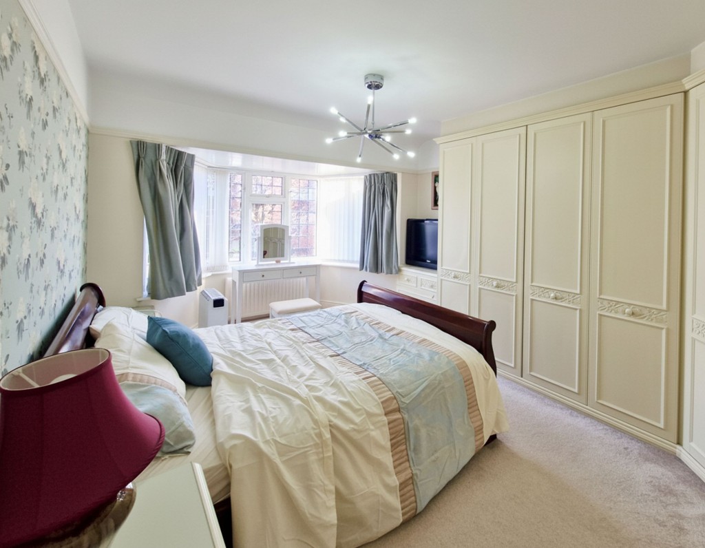 Images for Crest Road, South Croydon, CR2 EAID:4238971326 BID:111a20da-ac98-4726-afab-e685f1b287bd