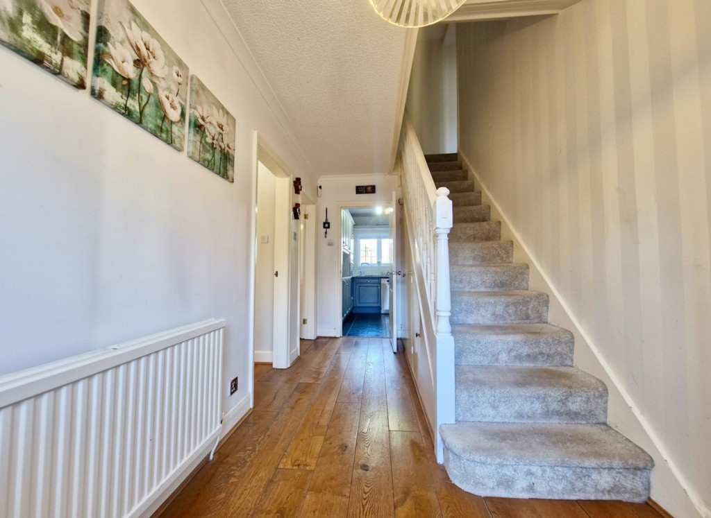 Images for Crest Road, South Croydon, CR2 EAID:4238971326 BID:111a20da-ac98-4726-afab-e685f1b287bd