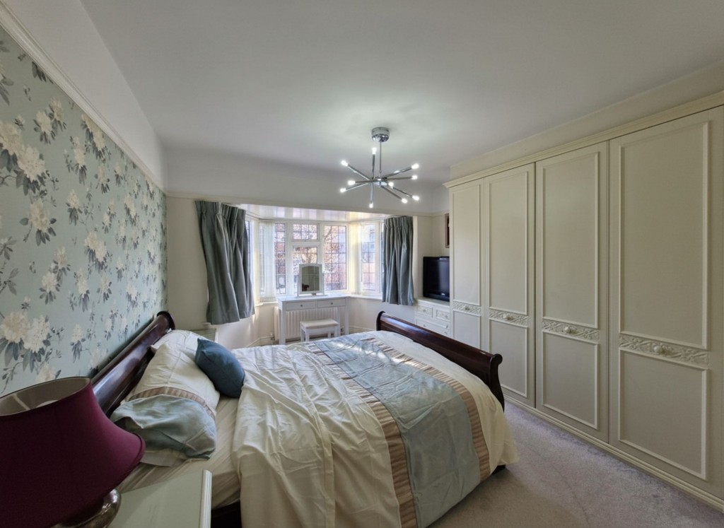 Images for Crest Road, South Croydon, CR2 EAID:4238971326 BID:111a20da-ac98-4726-afab-e685f1b287bd