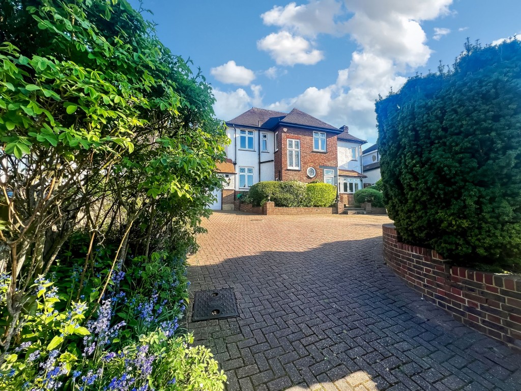 Images for Fitzjames Avenue, Whitgift Estate, CR0 EAID:4238971326 BID:111a20da-ac98-4726-afab-e685f1b287bd