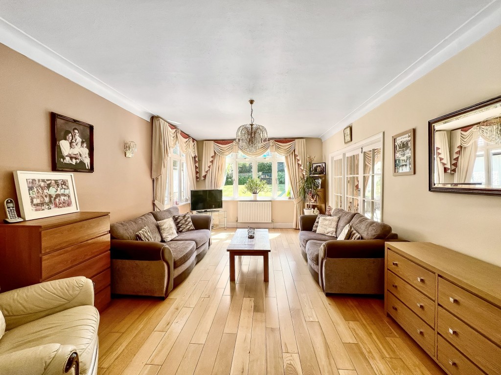 Images for Fitzjames Avenue, Whitgift Estate, CR0 EAID:4238971326 BID:111a20da-ac98-4726-afab-e685f1b287bd
