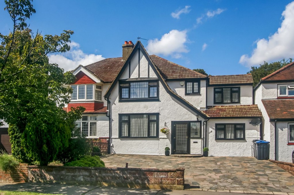 Images for Mount Park Avenue, South Croydon, CR2 EAID:4238971326 BID:111a20da-ac98-4726-afab-e685f1b287bd