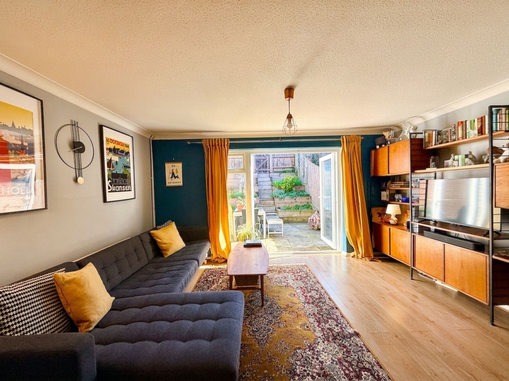 Images for Reedham Drive, Purley, CR8 EAID:4238971326 BID:111a20da-ac98-4726-afab-e685f1b287bd