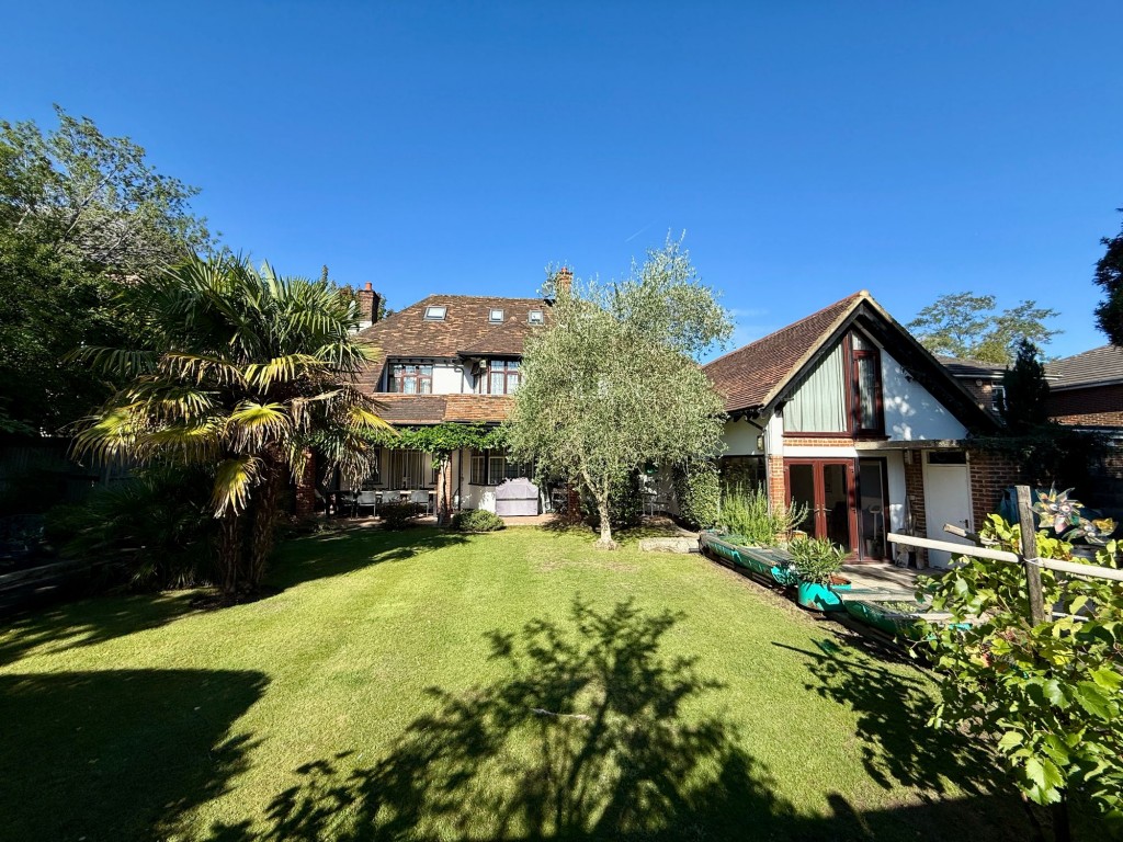 Images for Pampisford Road, South Croydon, CR2 EAID:4238971326 BID:111a20da-ac98-4726-afab-e685f1b287bd
