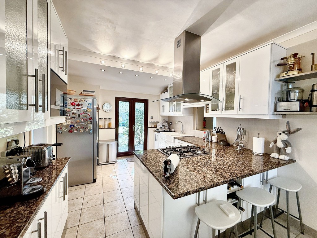 Images for Pampisford Road, South Croydon, CR2 EAID:4238971326 BID:111a20da-ac98-4726-afab-e685f1b287bd