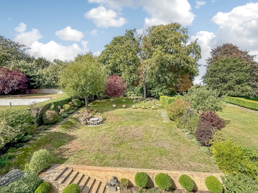 Images for Monahan Avenue, Purley, CR8 EAID:4238971326 BID:111a20da-ac98-4726-afab-e685f1b287bd