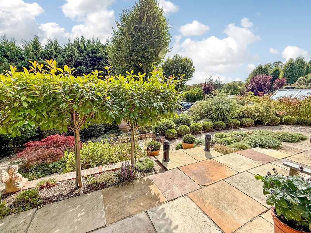 Images for Monahan Avenue, Purley, CR8 EAID:4238971326 BID:111a20da-ac98-4726-afab-e685f1b287bd