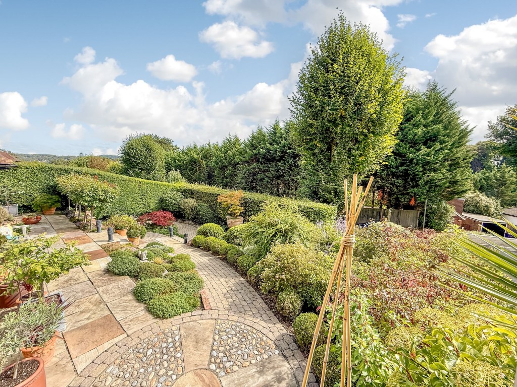 Images for Monahan Avenue, Purley, CR8 EAID:4238971326 BID:111a20da-ac98-4726-afab-e685f1b287bd