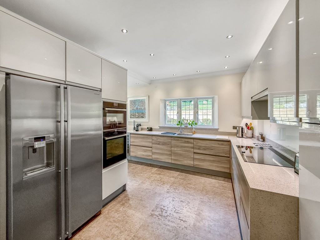 Images for Monahan Avenue, Purley, CR8 EAID:4238971326 BID:111a20da-ac98-4726-afab-e685f1b287bd