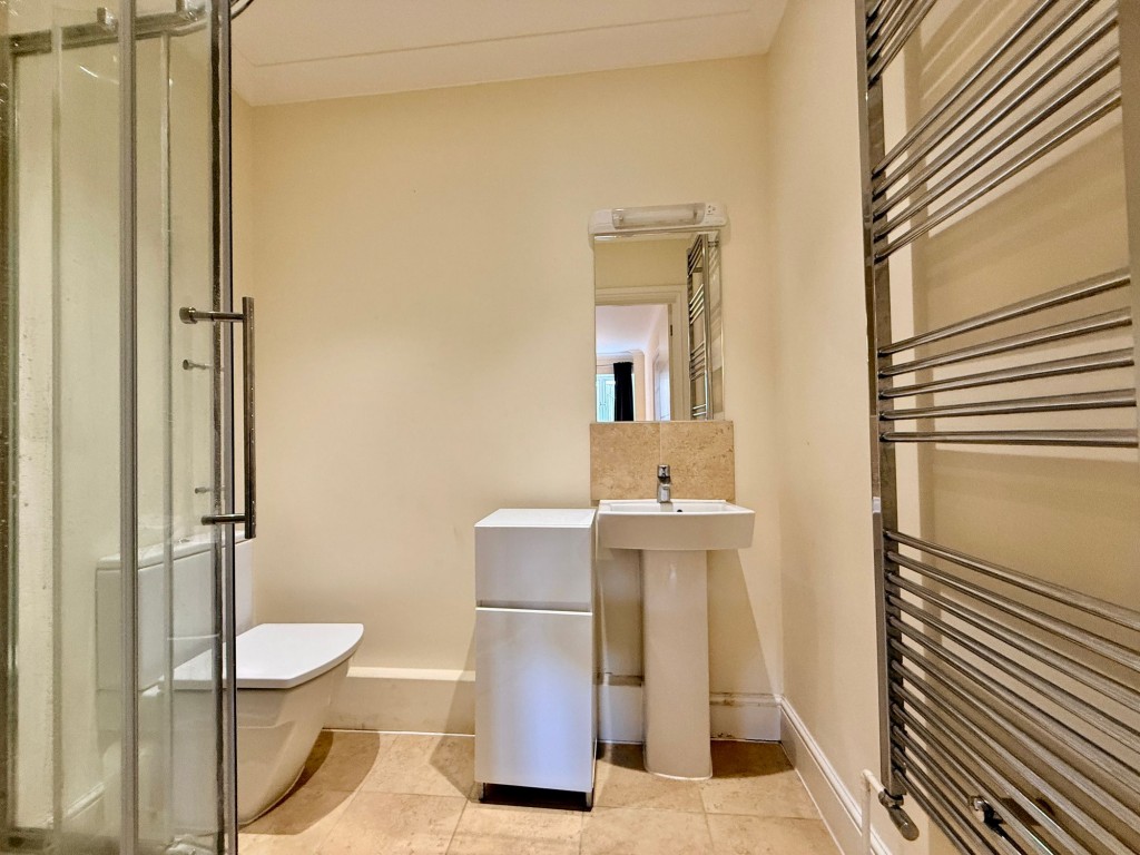Images for Chynham Place, South Croydon, CR2 EAID:4238971326 BID:111a20da-ac98-4726-afab-e685f1b287bd