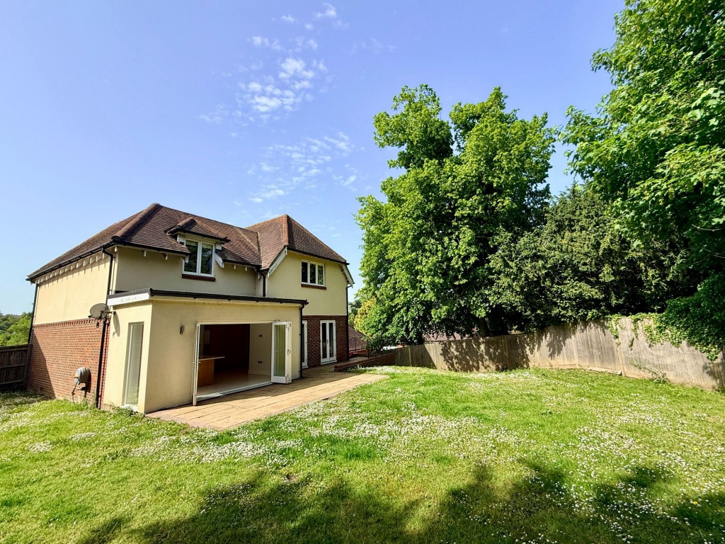 Images for Chynham Place, South Croydon, CR2 EAID:4238971326 BID:111a20da-ac98-4726-afab-e685f1b287bd