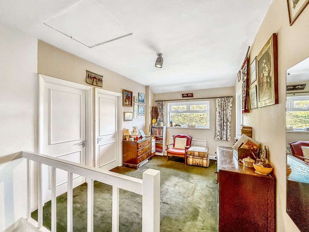 Images for Oakwood Avenue, Purley, CR8 EAID:4238971326 BID:111a20da-ac98-4726-afab-e685f1b287bd