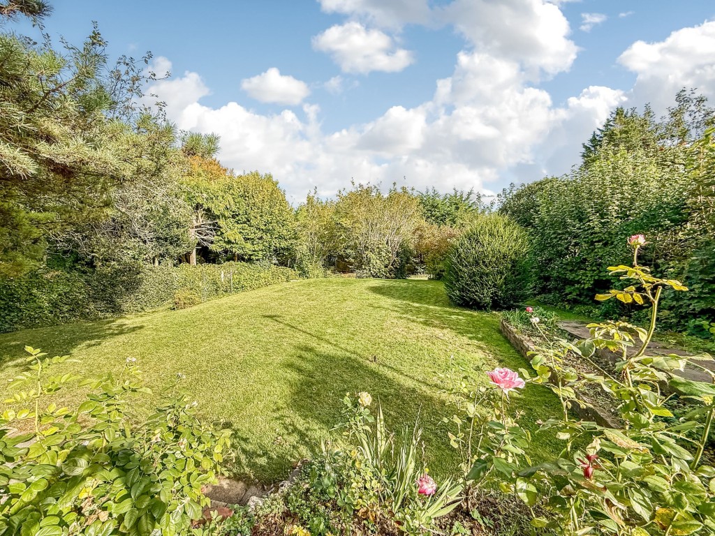 Images for Oakwood Avenue, Purley, CR8 EAID:4238971326 BID:111a20da-ac98-4726-afab-e685f1b287bd