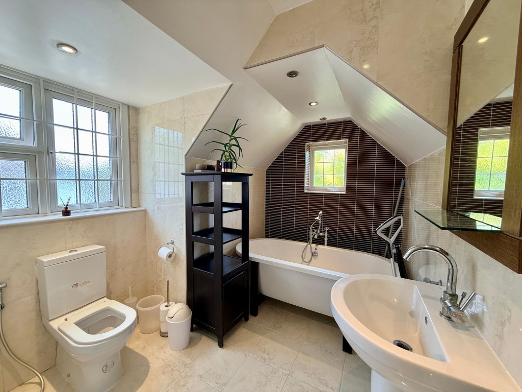 Images for Grimwade Avenue, Croydon, CR0 EAID:4238971326 BID:111a20da-ac98-4726-afab-e685f1b287bd