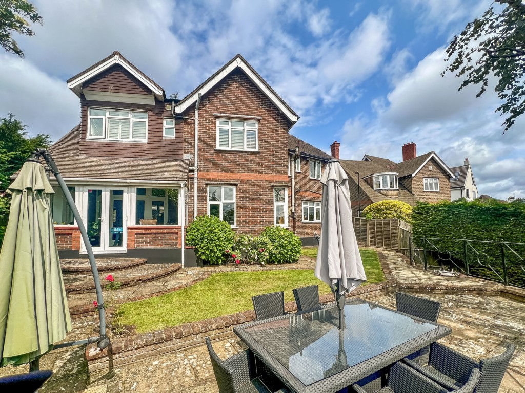 Images for Woodcrest Road, Purley, CR8 EAID:4238971326 BID:111a20da-ac98-4726-afab-e685f1b287bd